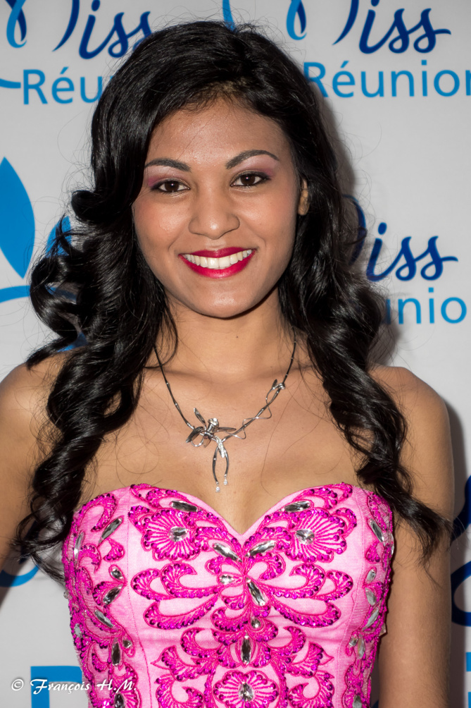 6. Adeline Eclapier 20 ans, 1,71 m Saint-Denis Passe en 2ème année de Médecine 6. Adeline Eclapier 20 ans, 1,71 m Saint-Denis Passe en 2ème année de Médecine