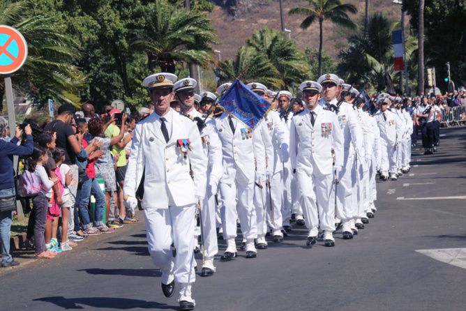Défilé du 14 juillet 2016 au Barachois<br>Les photos Défilé du 14 juillet 2016 au Barachois<br>Les photos