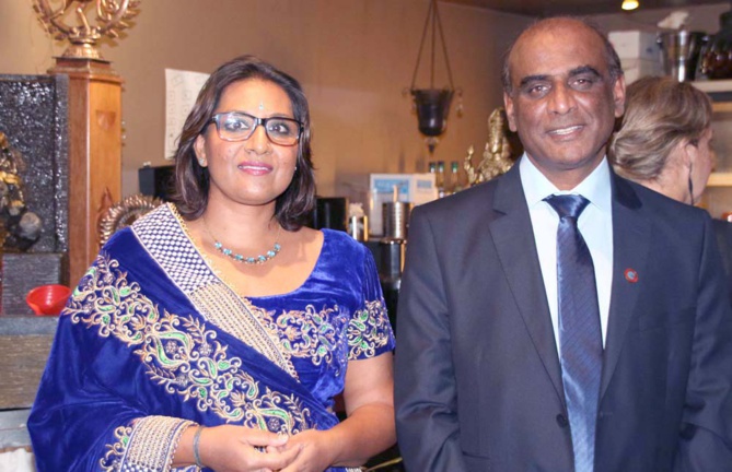 Ketty Carpaille, Membre Gopio Reunion St-Denis et Mehen Poinoosawmy Ketty Carpaille, Membre Gopio Reunion St-Denis et Mehen Poinoosawmy