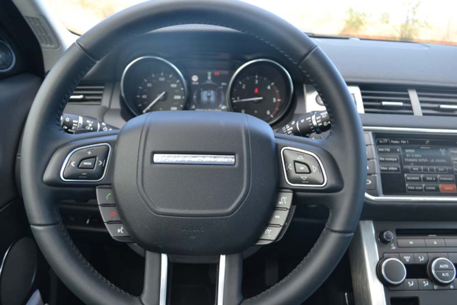 Range Rover Evoque: restylé et mieux armé ! Range Rover Evoque: restylé et mieux armé !