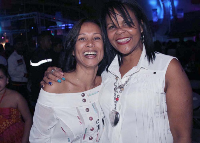 Bal des Pompiers 2016<br>Succès fou! Bal des Pompiers 2016<br>Succès fou!