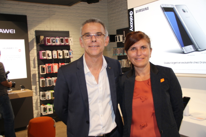Patrick Martins, directeur des ventes, et Mireille Helou