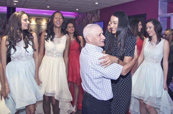 Et une danse pour Raïssa Boyer! Et une danse pour Raïssa Boyer!