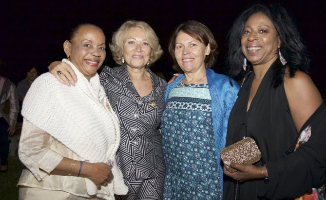 Maryline Plantier, Mary-Yvonne Bailly, Mylène Payet, et Chantal Tamboura Maryline Plantier, Mary-Yvonne Bailly, Mylène Payet, et Chantal Tamboura
