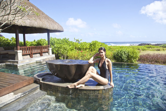 Une vraie sirène! Une vraie sirène!