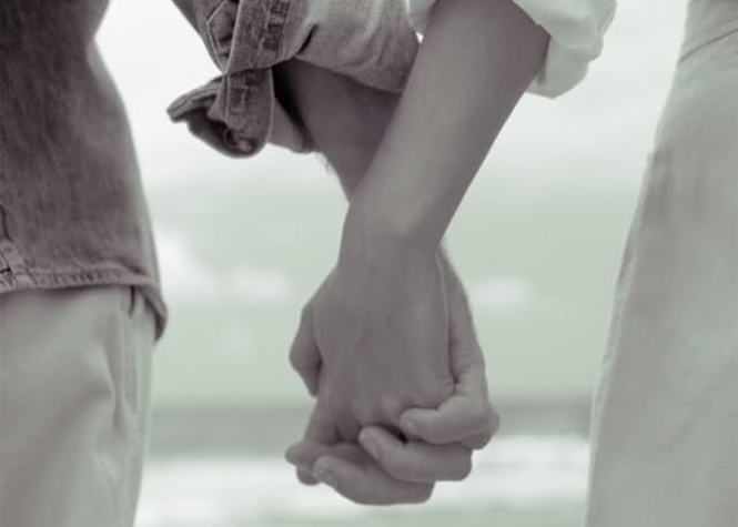 Elles devront avouer le nom de leurs amants!