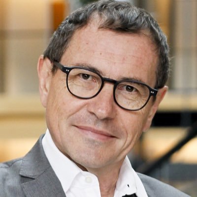 Le vice-président du MoDem se défend de l'accusation d'exhibition sexuelle