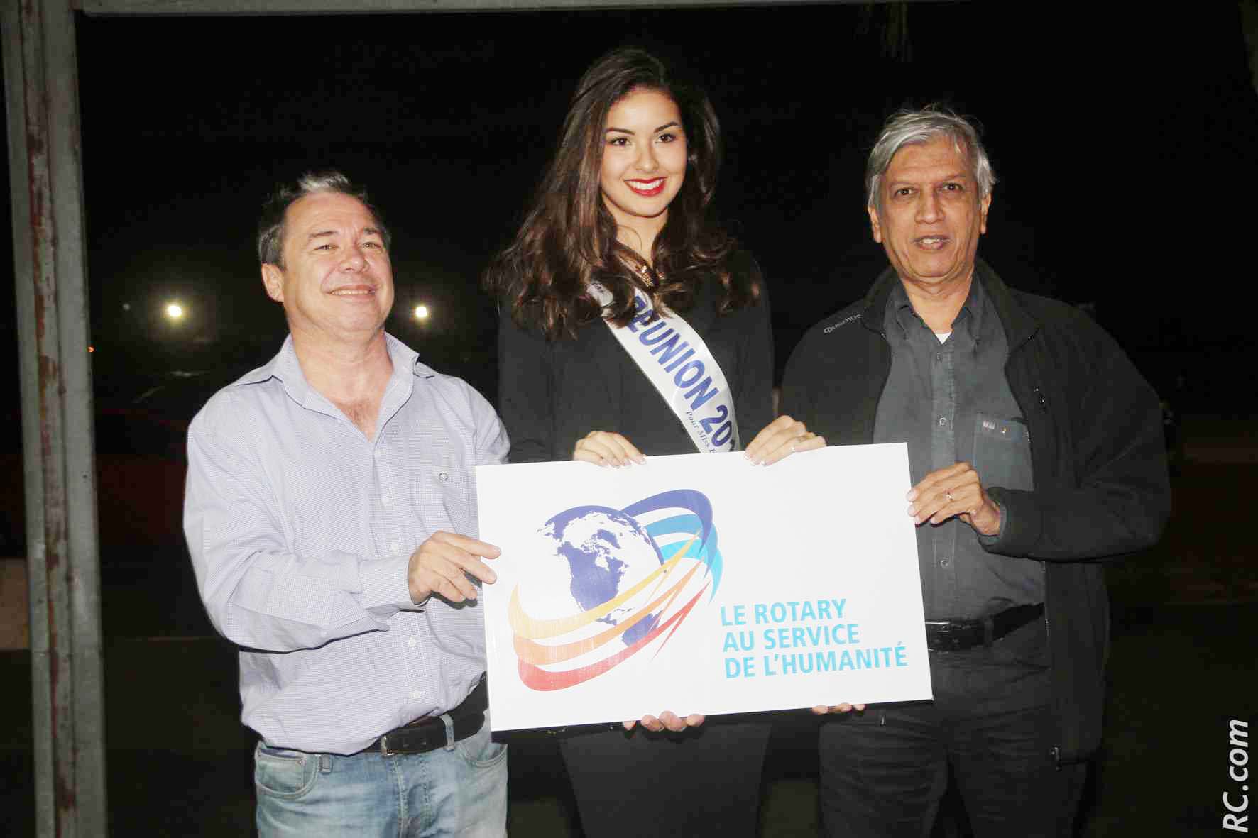 Ludgé Ethève, past-président du RC Etang Salé, Ambre N'guyen et Zoeb Boudhabhay du RC Etang Salé