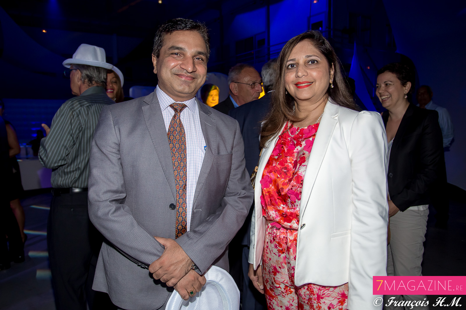 Le Consul de l'Inde Sajeev Kumar Bhati, et Yasmine Ravate