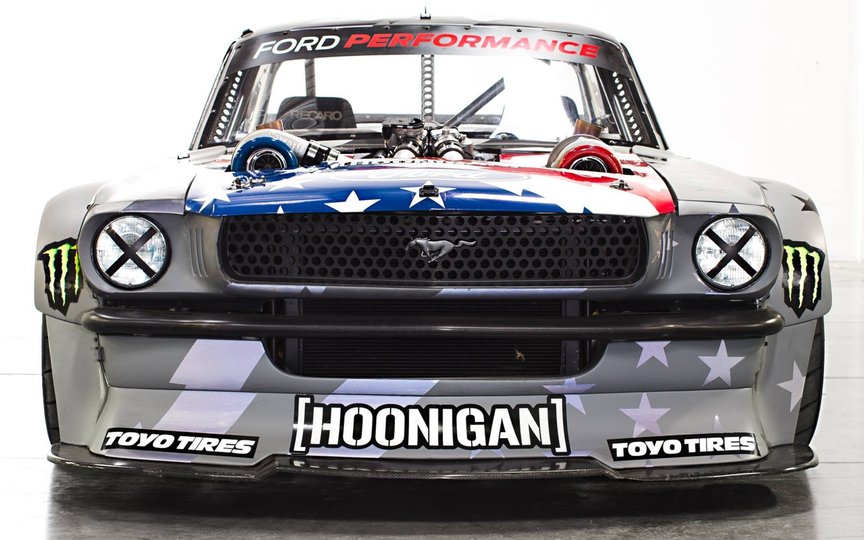 Ken Block ajoute deux turbos sur sa Ford Mustang !
