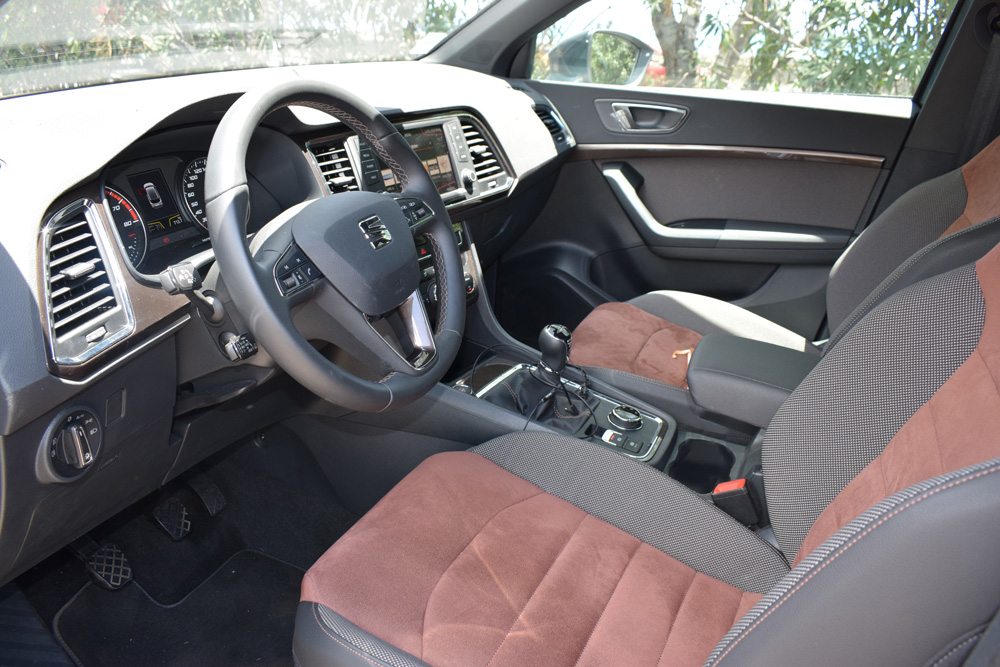 Des sièges bi-ton sur la version essayée...