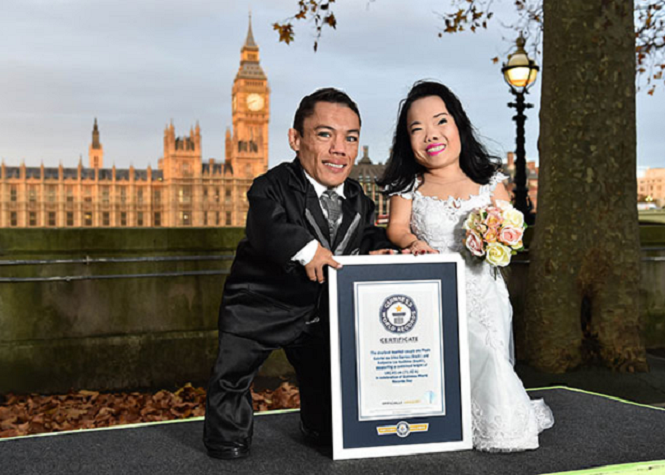 Le beau message d'Amour du plus petit couple du monde