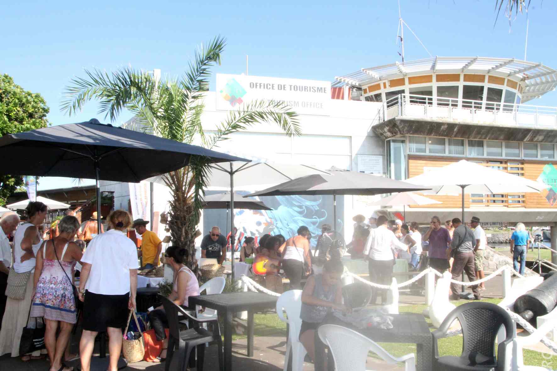 Saint-Pierre: La Place Napoléon à la conquête du grand public