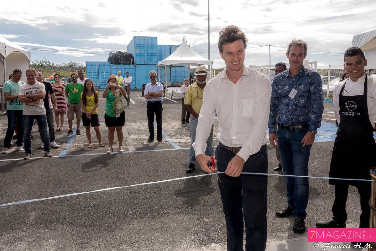 Adrien de Chomereau, directeur général de la Sapmer, a coupé le ruban pour l'inauguration du comptoir