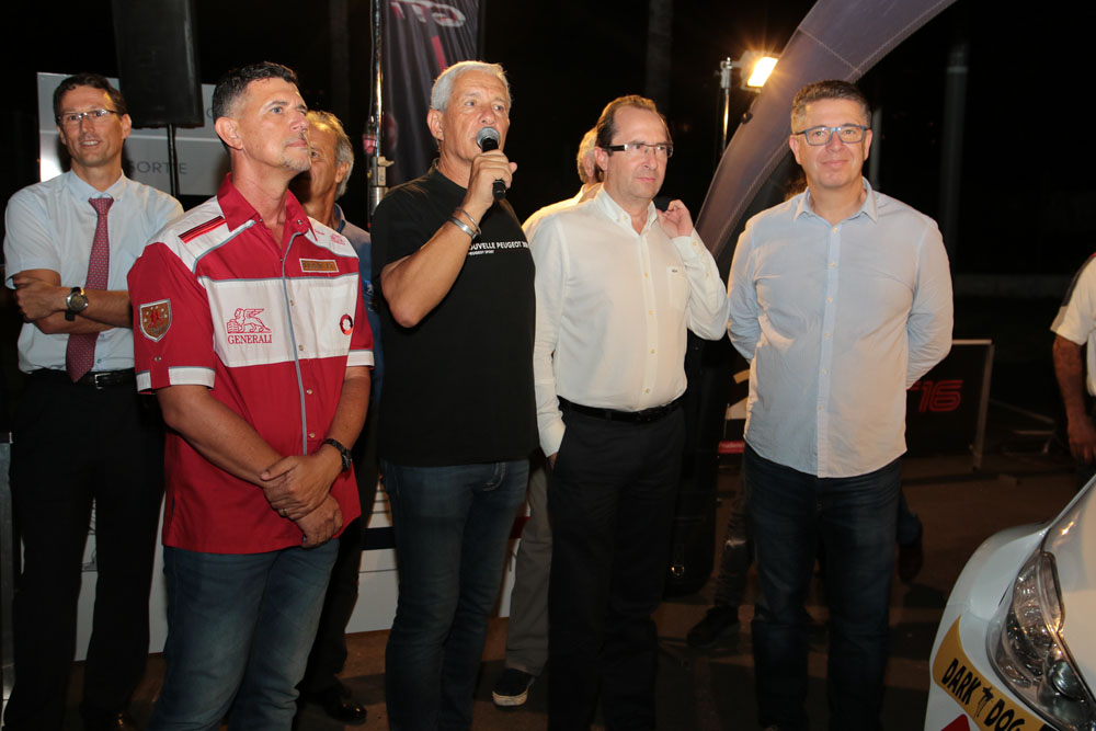 François Caillé (au micro) avec Philippe Lauret (La Prudence Créole), Olivier Mercier (Leader Price), et Mr Rouquette (Sorefi)