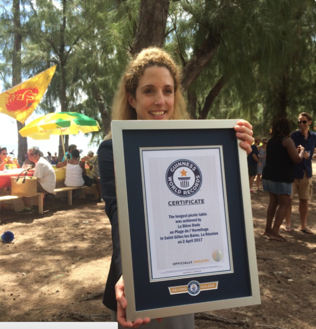 #LaReunionLéLà: Notre île dans le Guinness Book de la plus longue table de pique-nique !