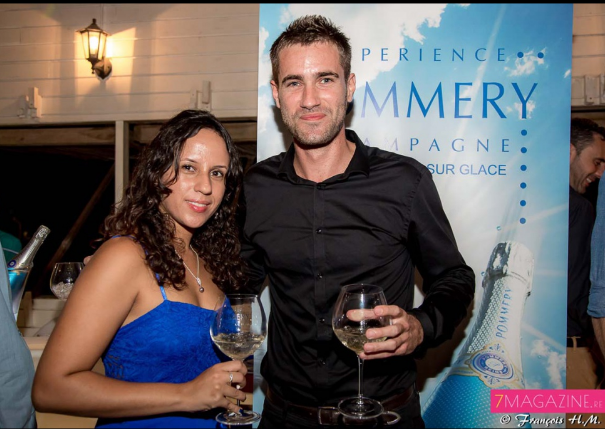 L’équipe des champagnes Pommery: Jennifer Nativel, assistante marketing, et Yoann Kargulewicz, Brand Ambassador Castel Covino