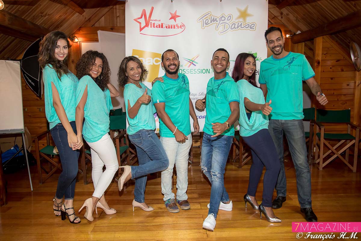 Les stars péi vont danser: Ambre N'guyen, Aurélie Béton, Marie-Alice Sinaman, Lino, Barth, Missty, et Mike (Maroni était absent)