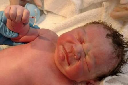 Photo buzz : le bébé inattendu