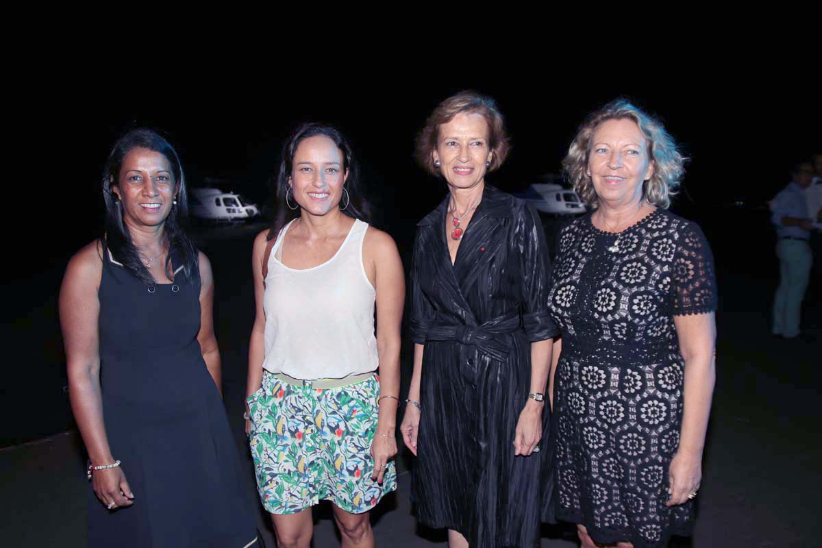 Gertrude Carpanin, conseillère départementale, Patricia Locame, présidente de l'OTI-Ouest, Cécile Pozzo Di Burgo, Préfète des TAAF, et Fabienne Couapel-Sauret