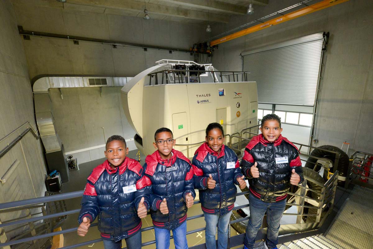 Deuxième semaine de rêve pour les marmailles de 1000 Sourires à Paris!