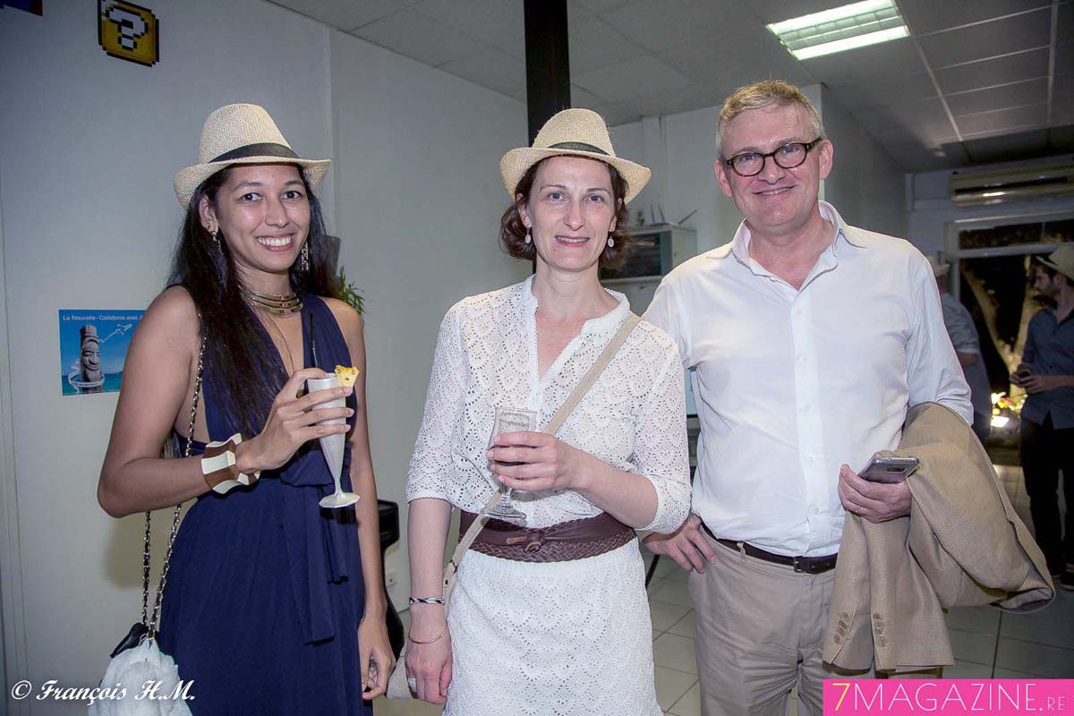 Myriam Barcaville, directrice artistique Nautilus, Isabelle Razaire, et Thierry Massé, directeur Pôle presse du Quotidien