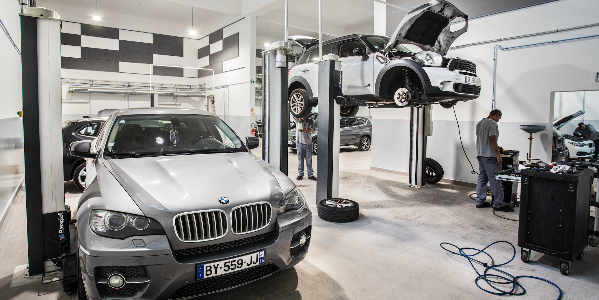 Nouvelle concession BMW/MINI à Sainte-Clotilde