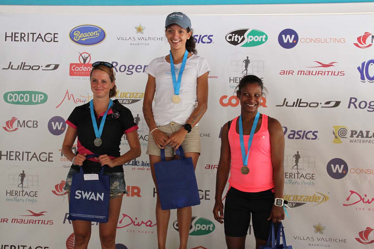 Marie Perrier, Candice De Falbair et Sabrina Rabot constituent le podium féminin des 21 km