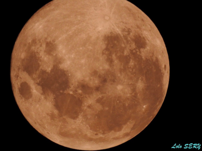 [VIDÉO] Retour en images sur la "super Lune bleue de sang" à La Réunion