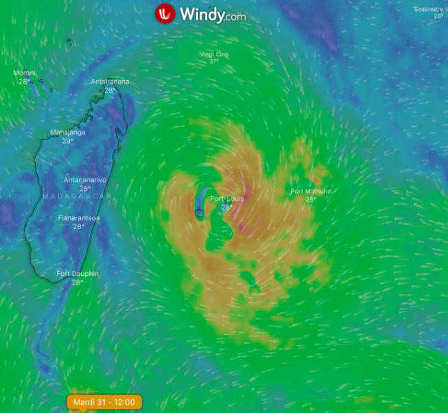 Les modélisations du site Windy pour le mardi 31 décembre feraient passer la probable tempête sur les Mascareignes