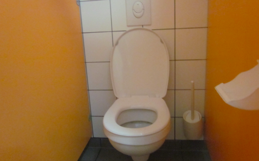 Il relève un défi sur un réseau social et contracte le Coronavirus