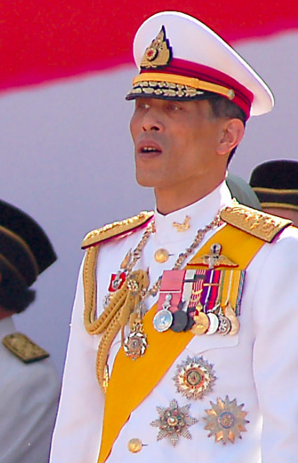 Les incroyables caprices du roi de Thaïlande, réfugié en Allemagne avec son harem