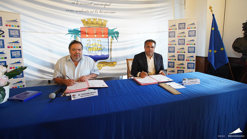 Signature d’accords-cadres entre la Région Réunion et les communes du Tampon et de Saint-Pierre