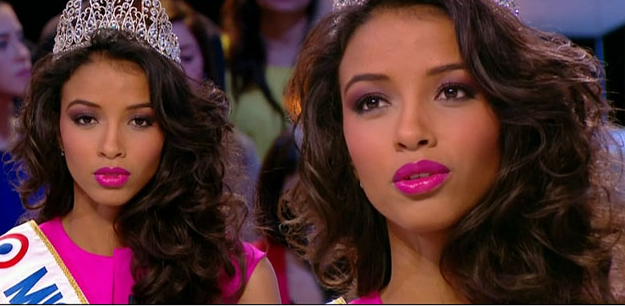 «Mon métissage, c'est mon tout, c'est ma personne  et c'était important de le mettre en avant. Je me suis présentée telle que je suis» a dit Flora Coquerel sur Europe 1