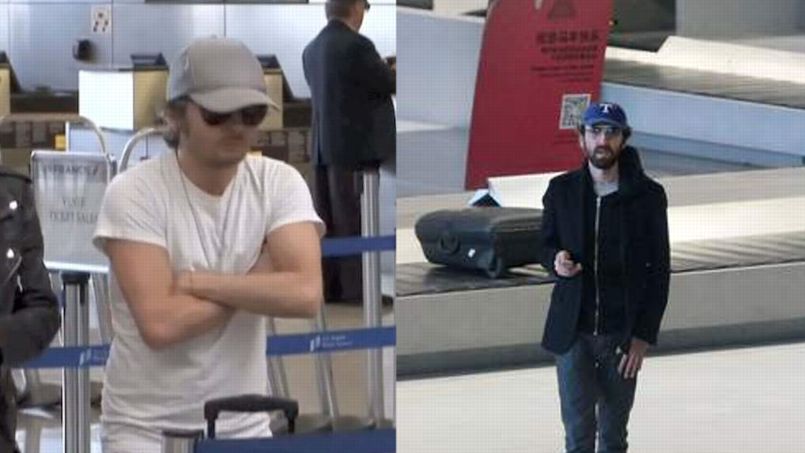À gauche, lunettes de soleil, casquette vissée sur la tête, Guy-Manuel de Homem-Christo attend d'embarquer. À droite, Thomas Bangalter à l'aéroport de Roissy. Crédits photo : © photo news.