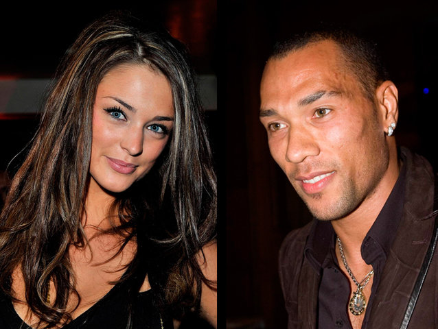 La charmante Lauren Budd, jeune mannequin, est la première fan de l'attaquant norvégien John Carew.