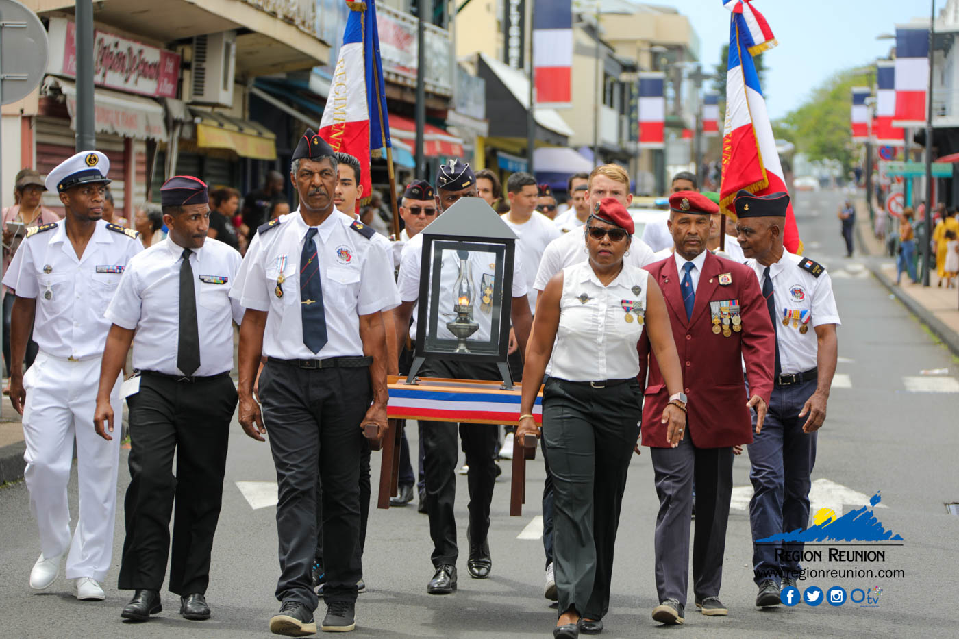 Cérémonie d’accueil de la Flamme du Soldat inconnu - Saint-Benoît