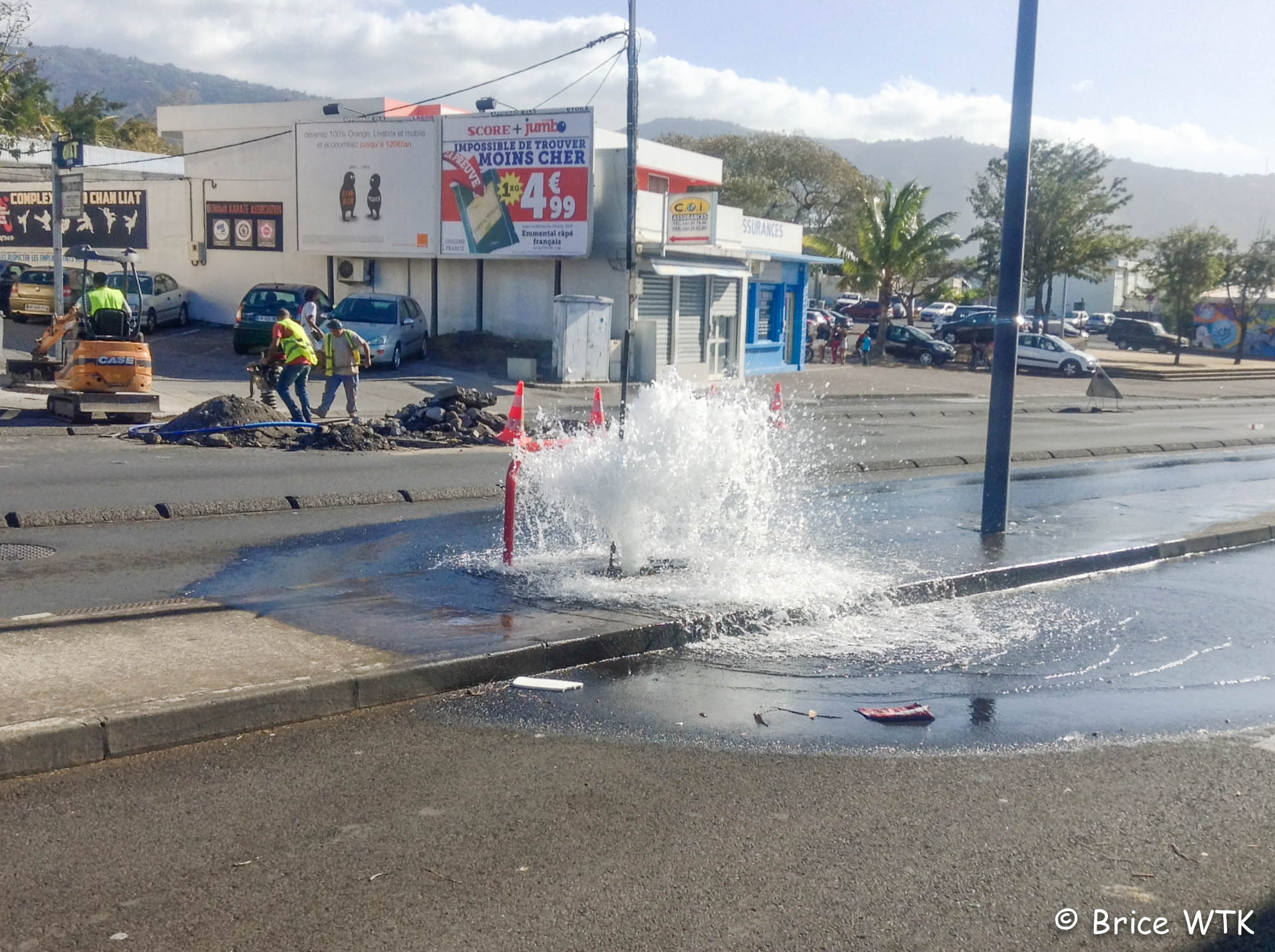Fontaine géante à Deux Canons
