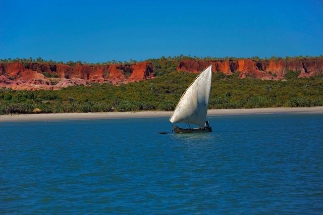 Zone Australe sur Antenne Réunion: <br>Majunga: Ansanitia, Tourisme et développement durable