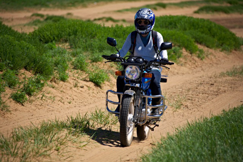 Zone Australe sur Antenne Réunion. <br>Mongolie: Aventure à Moto sur les pistes de Mongolie