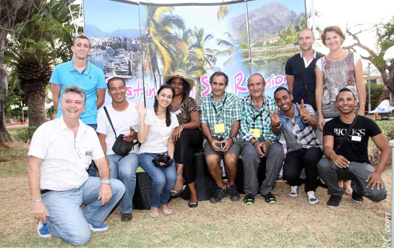 Le président Robert Chicaud, son assistant Marc Lévy, et l'équipe de Destination Sud Réunion