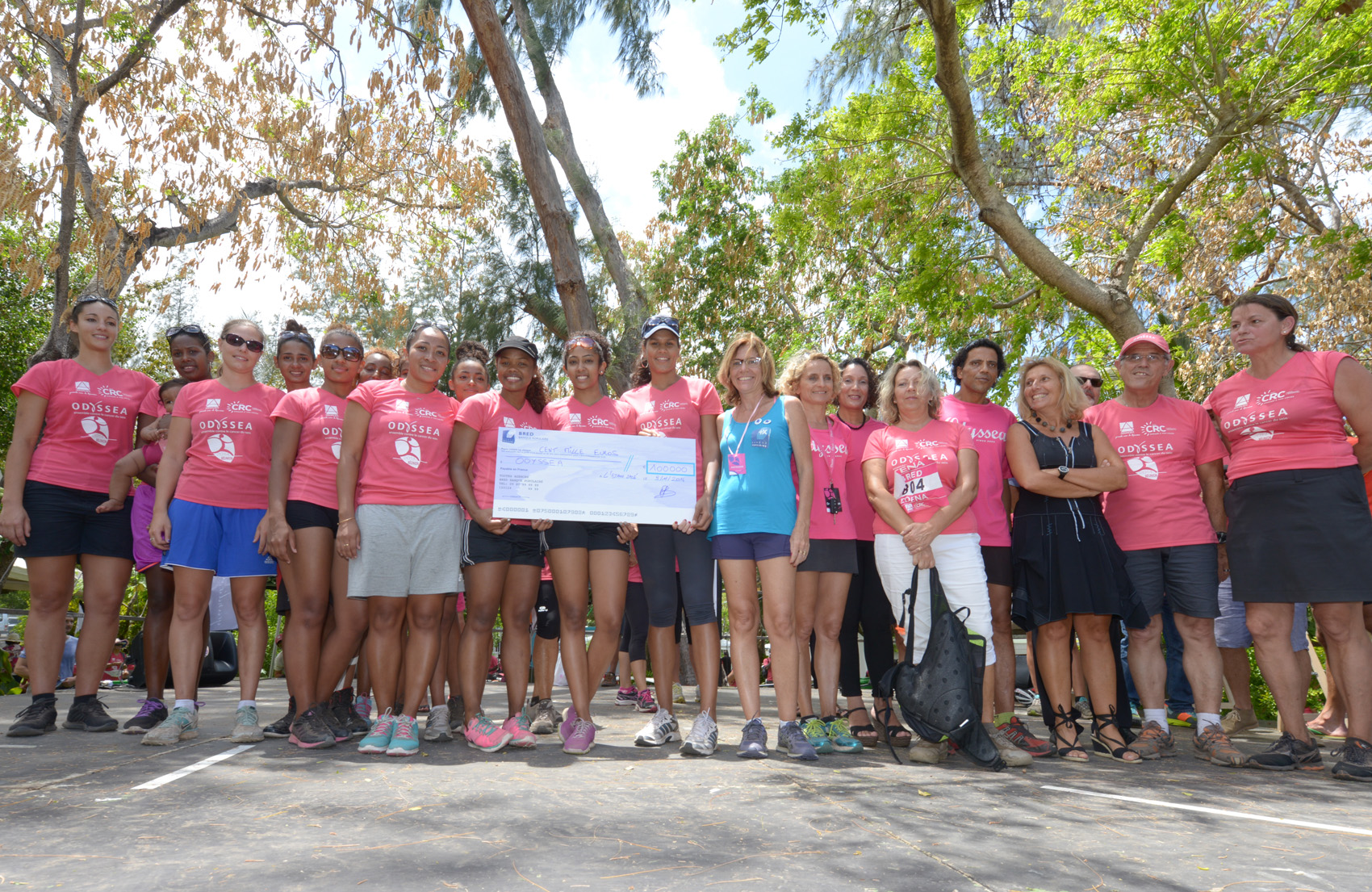 La folie Odysséa <br>Tous contre le cancer du sein!
