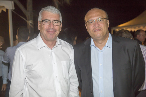 James Caratini, directeur de Sciences Réunion, et Frédéric Alory, directeur régional d’Air France