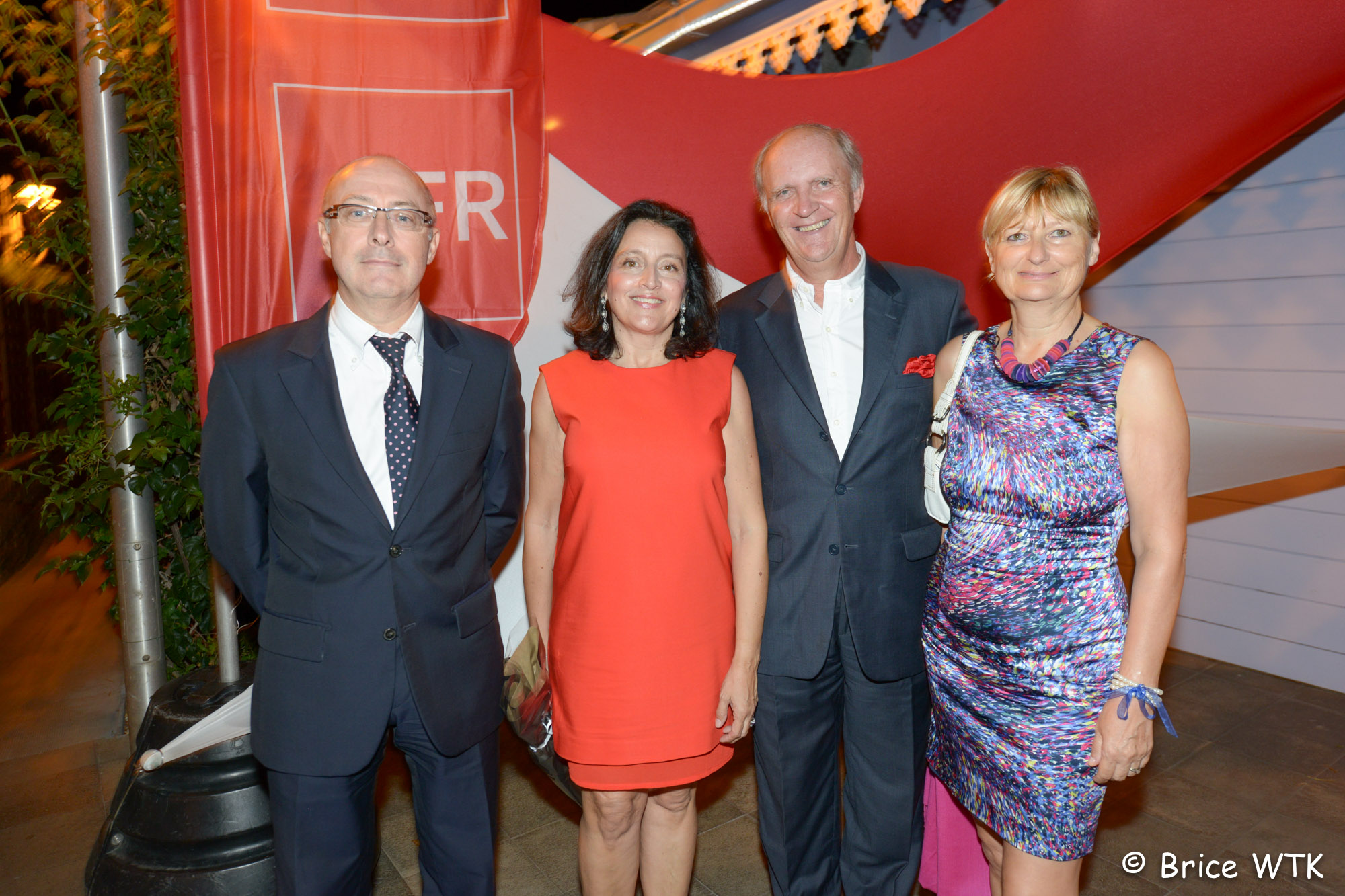Christian Valette, directeur de la Caisse Régionale du Crédit Agricole, Elisabeth et Bertand Guillot, Carole Valette