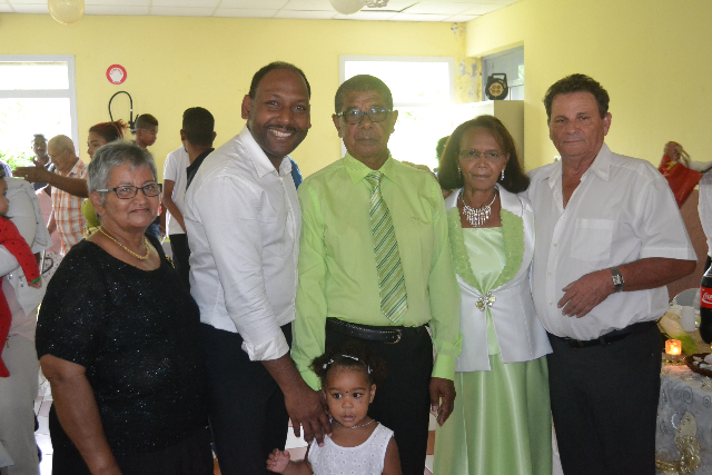 Michel et Renée Toupin avec Thierry Robert et Michel Dennemont