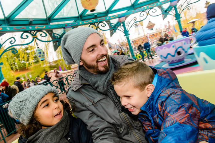 Des stars à Disneyland Paris <br>Rayane Bensetti, Denitsa, Christophe Willem,... s'éclatent!