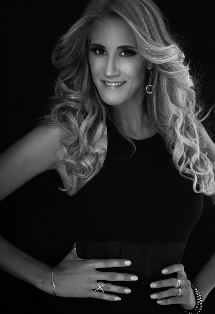 Belle, talentueuse, grande (1,83m), déterminée, c'est Vanessa!