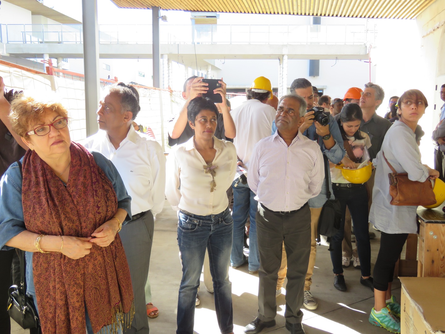 La députée Ericka Bareigts était présente. C'est en effet elle, en tant qu'ex-présidente de la Cinor, qui a mis sur rails ce projet