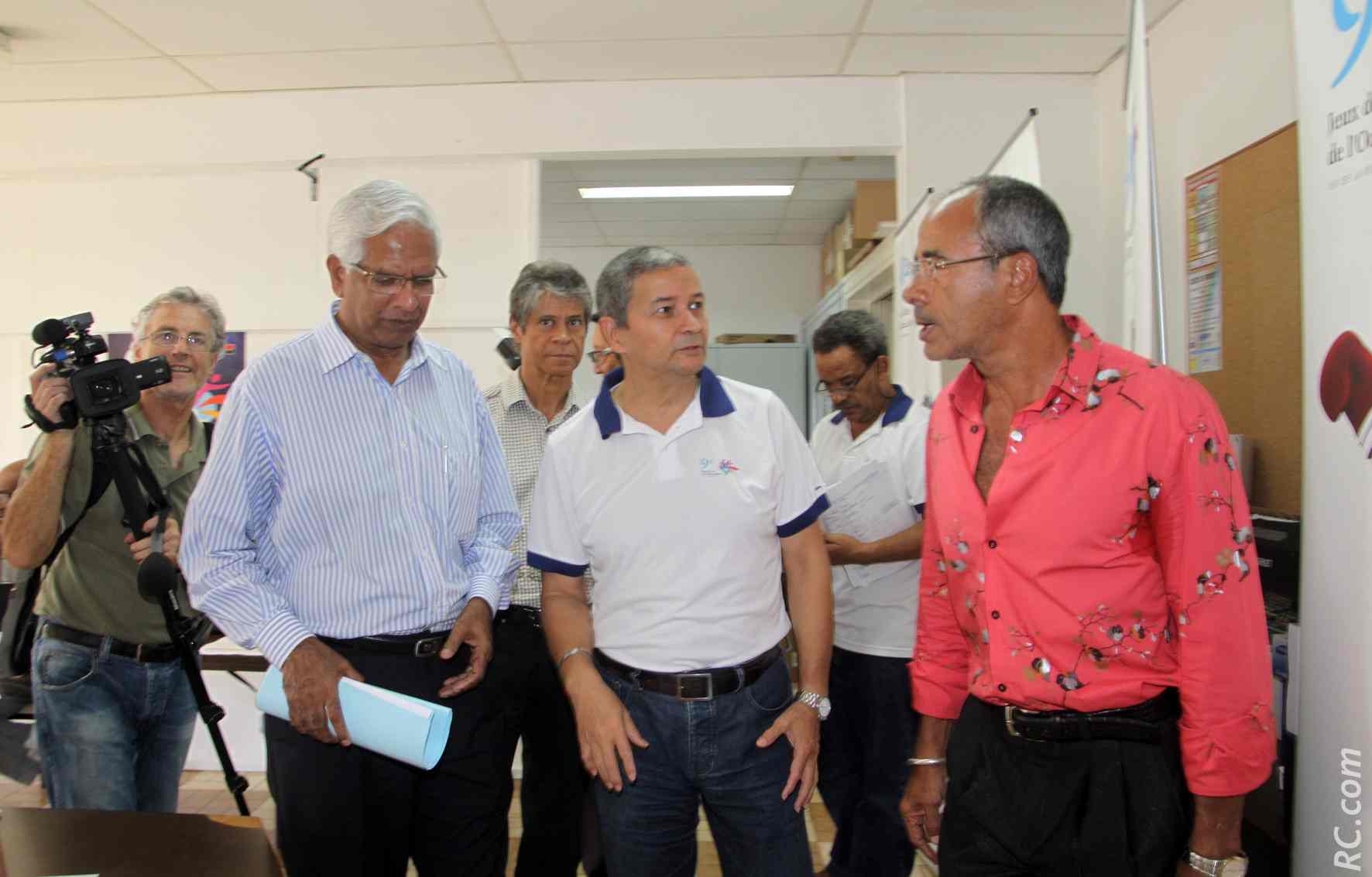 Visite au quartier général des Jeux, assurée par Adolphe Pépin, Commissaire Général des Jeux