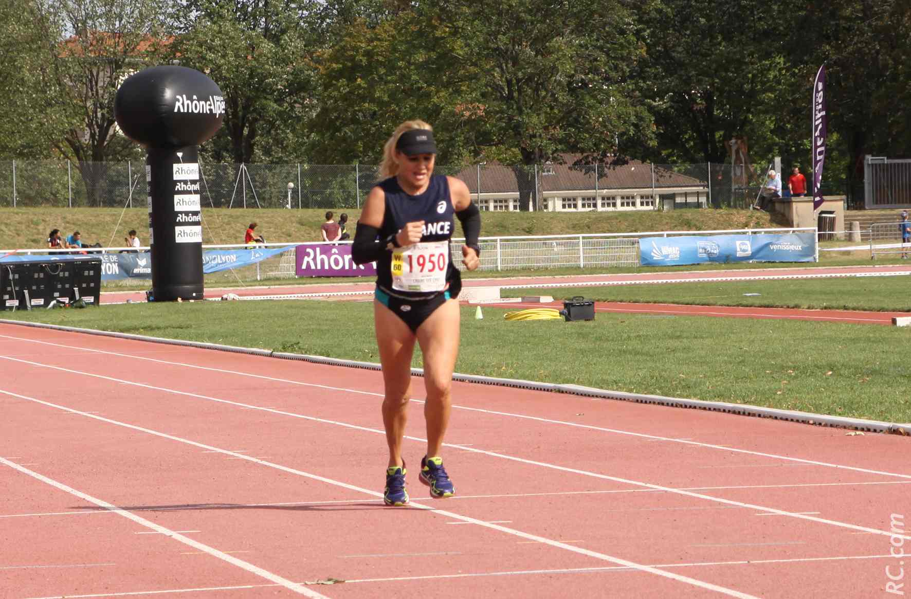 Marlène Chane See Chu dans la dernière droite. Au bout une médaille d'or par équipe au sein du Team France avec Annie Bouvant et Marine Bertin.
